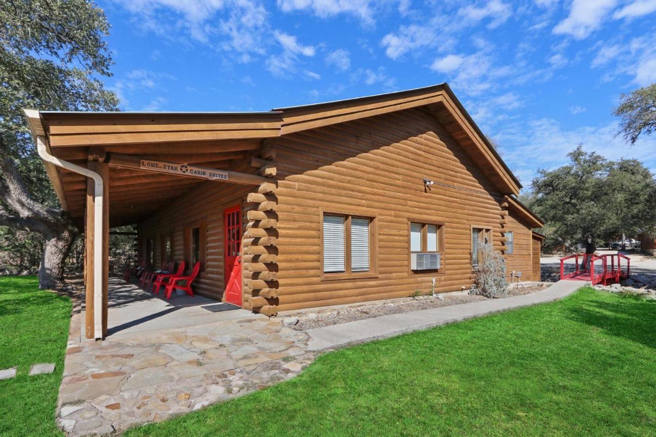 Wimberley Log Cabins Resort And Suites- Unit 1 Exterior photo