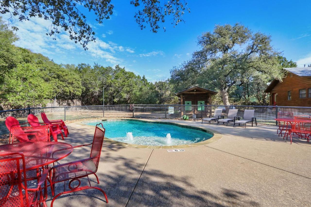 Wimberley Log Cabins Resort And Suites- Unit 1 Exterior photo